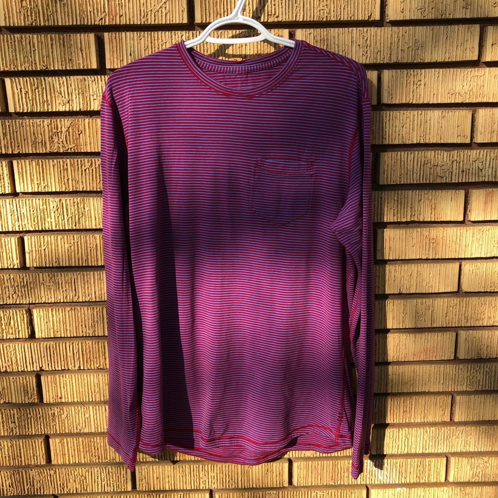 Lululemon 5 year basic long sleeve tee L